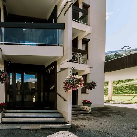 Location Neron Apartment